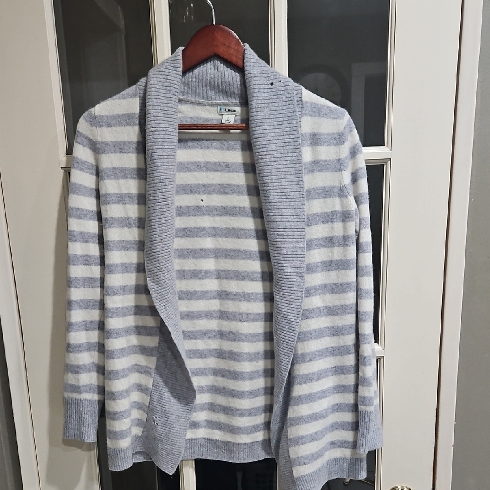 L.L. Bean Heather Gray and Cream Knit Top Cashmeres Small